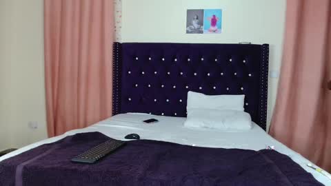 Snapshot of kimberly_blaze chatting on 03/09/25, 03:43 kimberly_blaze online show from 03/09/25, 03:43