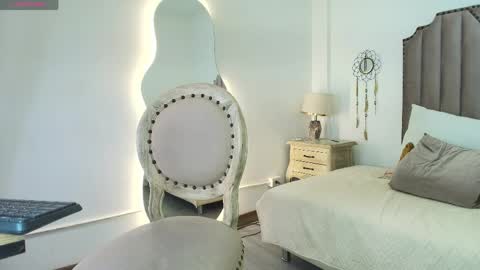 kimberly colle7 online show from 04/09/26, 06:19