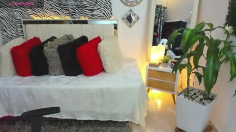 Kimberly  online show from 05/16/26, 10:36