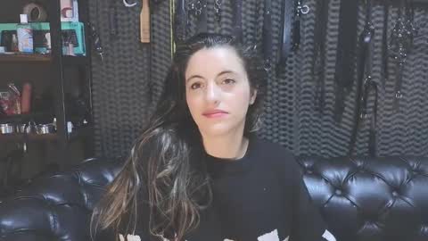  KIMBERLY SWAN  online show from 02/04/25, 01:59