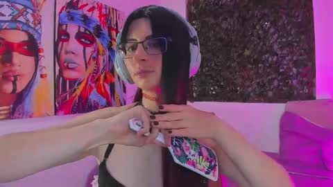 Snapshot of kimberly_thonson chatting on 02/14/25, 02:28 kimberly_thonson online show from 02/14/25, 02:28