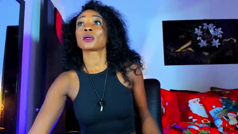 Snapshot of kimberlybanks2 chatting on 12/15/24, 10:37 Kimberly Banks online show from 12/15/24, 10:37