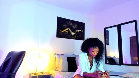 Snapshot of kimberlybanks2 chatting on 02/27/25, 02:32 Kimberly Banks online show from 02/27/25, 02:32