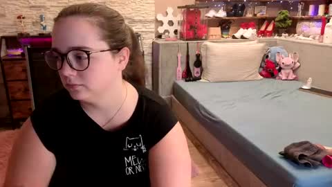 kimberlycaprice online show from 05/16/26, 08:11