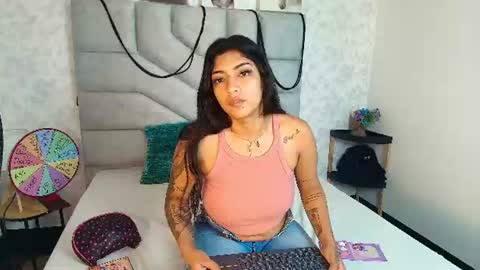 kimberlyfox_t online show from 07/21/26, 12:40