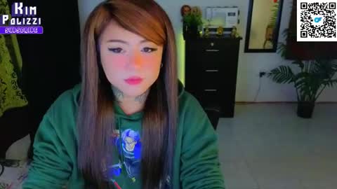 Kimberly Polizzi     online show from 10/16/25, 01:39