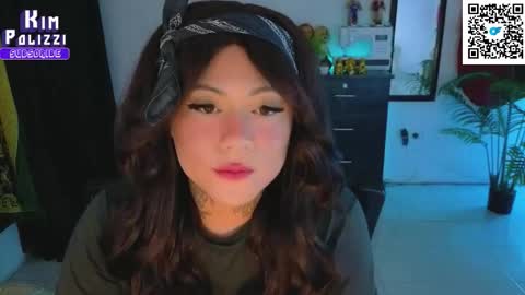 Kimberly Polizzi     online show from 11/22/25, 03:27