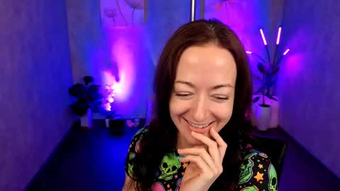 Kimberly online show from 02/15/25, 04:01