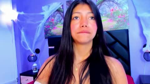 Kimberly Villalobos online show from 10/25/25, 11:40