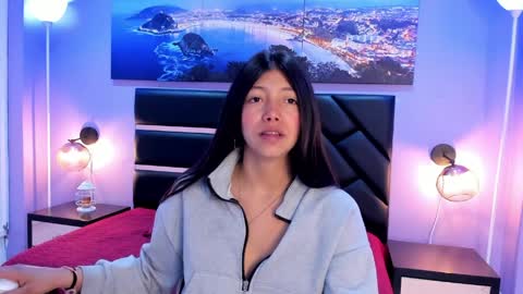 Kimberly Villalobos online show from 04/10/26, 11:04