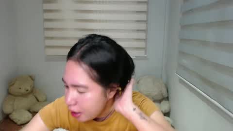 Snapshot of kimbratx chatting on 01/15/25, 12:19 kimbratx online show from 01/15/25, 12:19