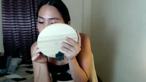 kimchie_21 online show from 03/27/26, 08:26