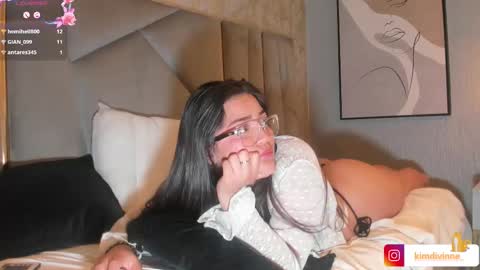  KIM  online show from 03/09/25, 05:55