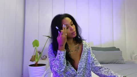 Kim online show from 01/07/25, 06:05