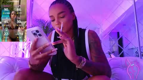 Kim online show from 09/25/25, 10:08