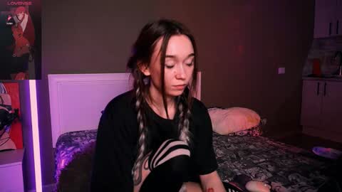 Snapshot of kimiko_luv chatting on 10/10/25, 10:31 Kimiko online show from 10/10/25, 10:31