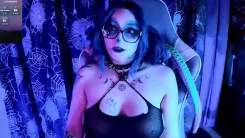   online show from 11/14/25, 03:00