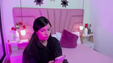 kimluna1 online show from 02/14/26, 04:15