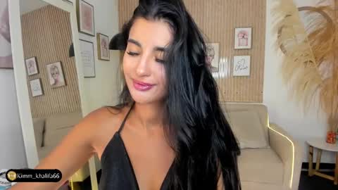 Kim  online show from 01/31/25, 06:03