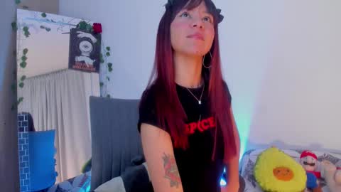 Kimm online show from 10/28/25, 02:37