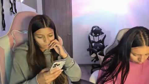 kimmi online show from 11/09/25, 11:14