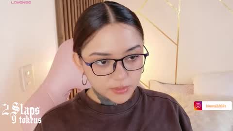     online show from 02/04/26, 12:00