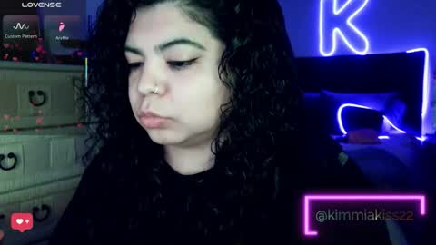 Kimmi online show from 02/03/26, 01:04