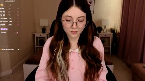  Your Kimmie  follow me  online show from 04/09/26, 08:53