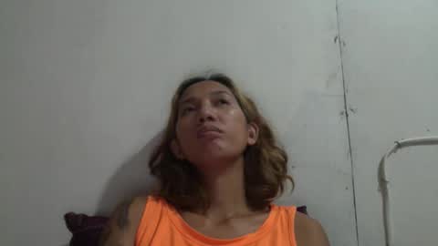 kimmk73644 online show from 12/23/25, 01:14