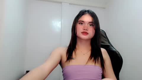 Snapshot of kimmy_fuckinggreat chatting on 02/27/25, 08:20 kim ejara online show from 02/27/25, 08:20