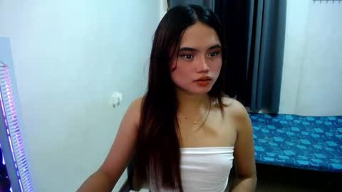 Snapshot of kimmy_fuckinggreat chatting on 02/21/26, 02:51 kim ejara online show from 02/21/26, 02:51