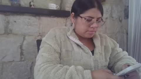 Snapshot of kimmy_kimmy_ chatting on 01/08/25, 07:45 Kimmy online show from 01/08/25, 07:45