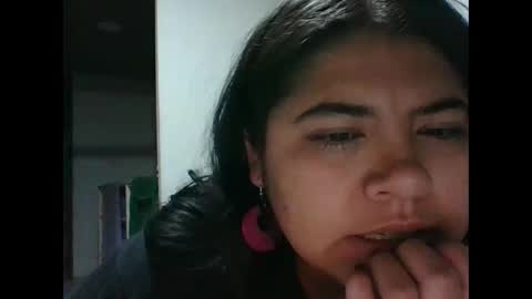 Snapshot of kimmy_kimmy_ chatting on 01/30/25, 01:00 Kimmy online show from 01/30/25, 01:00