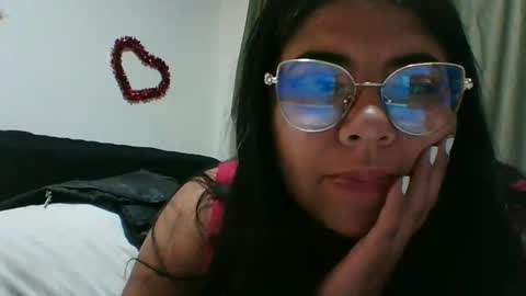 Snapshot of kimmy_kimmy_ chatting on 02/17/25, 04:53 Kimmy online show from 02/17/25, 04:53