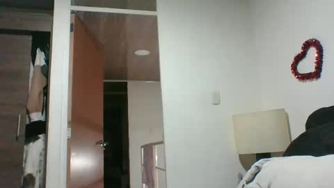 Snapshot of kimmy_kimmy_ chatting on 02/27/25, 11:59 Kimmy online show from 02/27/25, 11:59