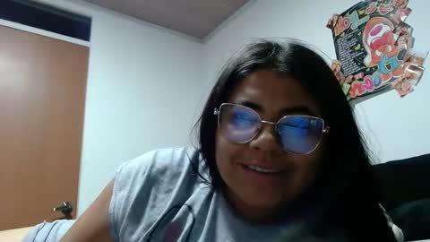 Snapshot of kimmy_kimmy_ chatting on 03/07/25, 03:29 Kimmy online show from 03/07/25, 03:29