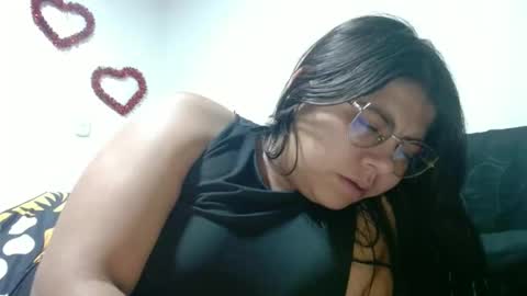 Snapshot of kimmy_kimmy_ chatting on 09/12/25, 03:28 Kimmy online show from 09/12/25, 03:28