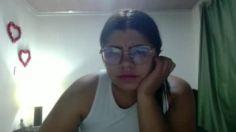 Snapshot of kimmy_kimmy_ chatting on 09/15/25, 04:56 Kimmy online show from 09/15/25, 04:56