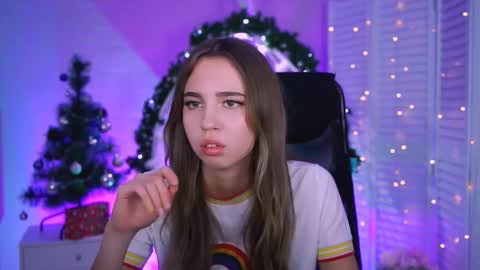 Snapshot of kimporins chatting on 12/22/25, 12:13 kimporins online show from 12/22/25, 12:13