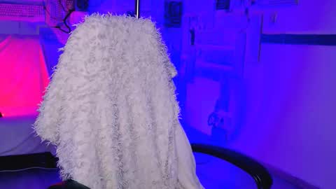 Snapshot of kimporins chatting on 02/09/26, 01:04 kimporins online show from 02/09/26, 01:04