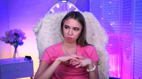 Snapshot of kimporins chatting on 02/17/26, 12:34 kimporins online show from 02/17/26, 12:34