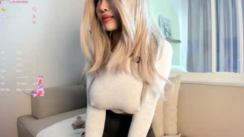Kim online show from 05/19/26, 06:53