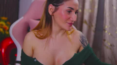 KimSkye online show from 02/15/25, 12:37