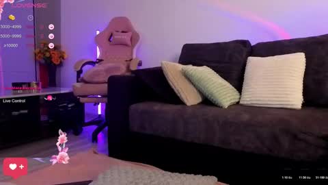 KimSkye online show from 03/03/26, 02:23