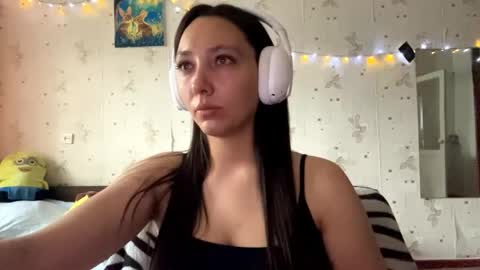 Jenny online show from 05/28/26, 01:36