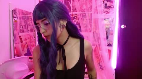 Snapshot of kind_scarlett chatting on 10/01/25, 06:19 Kind Scarlett online show from 10/01/25, 06:19