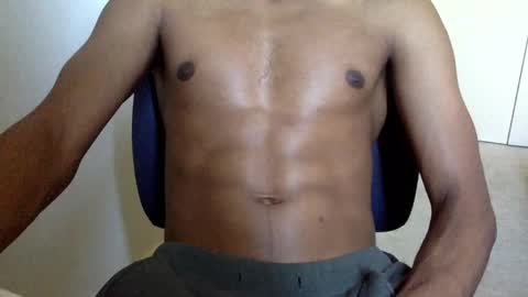 Snapshot of kinda_horny_right_now chatting on 12/20/24, 02:52 Isaac online show from 12/20/24, 02:52