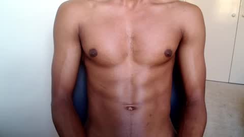 Snapshot of kinda_horny_right_now chatting on 03/09/25, 03:22 Isaac online show from 03/09/25, 03:22