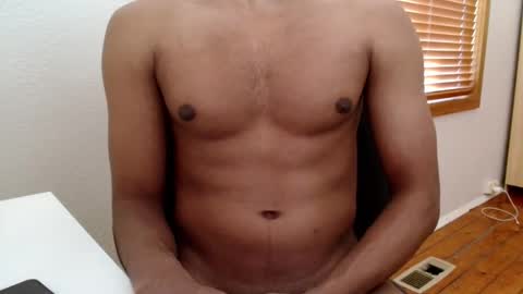 Snapshot of kinda_horny_right_now chatting on 11/11/25, 07:19 Isaac online show from 11/11/25, 07:19