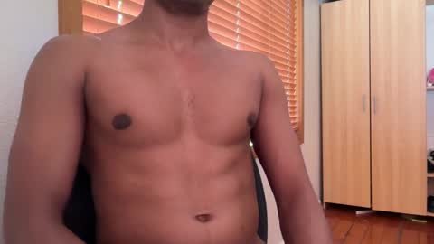 Snapshot of kinda_horny_right_now chatting on 11/22/25, 06:56 Isaac online show from 11/22/25, 06:56